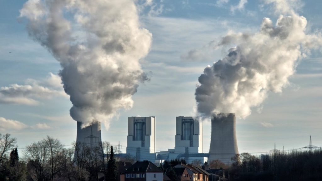 Yenilenemez Enerji Kaynaklarının Dezavantajları